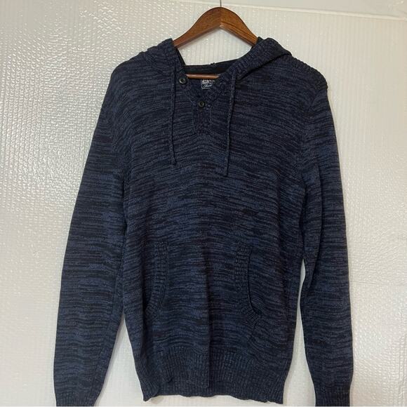 American Rag hooded sweater. Buttons at neckline.  2 pockets. Medium - Picture 7 of 9